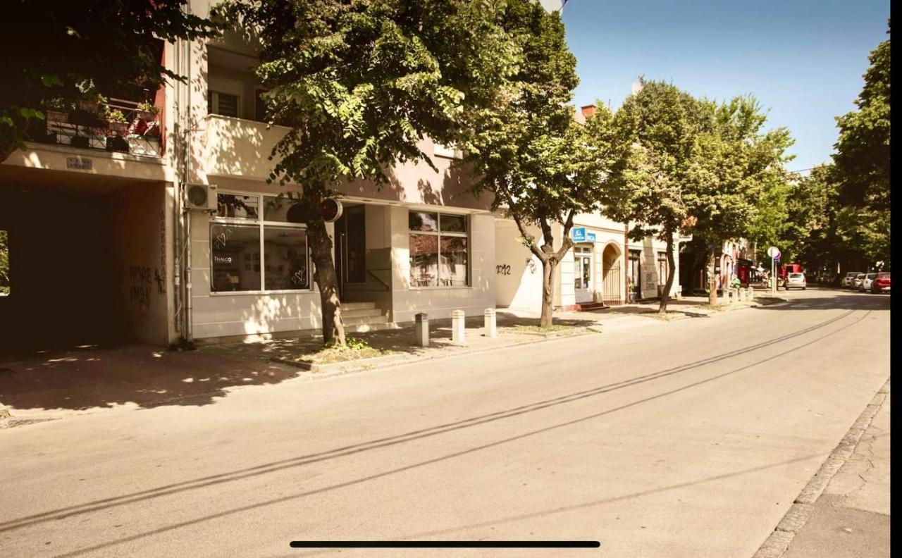 Studio5, Sa Parkingom, Centar Obrenovca Obrenovac  Ngoại thất bức ảnh